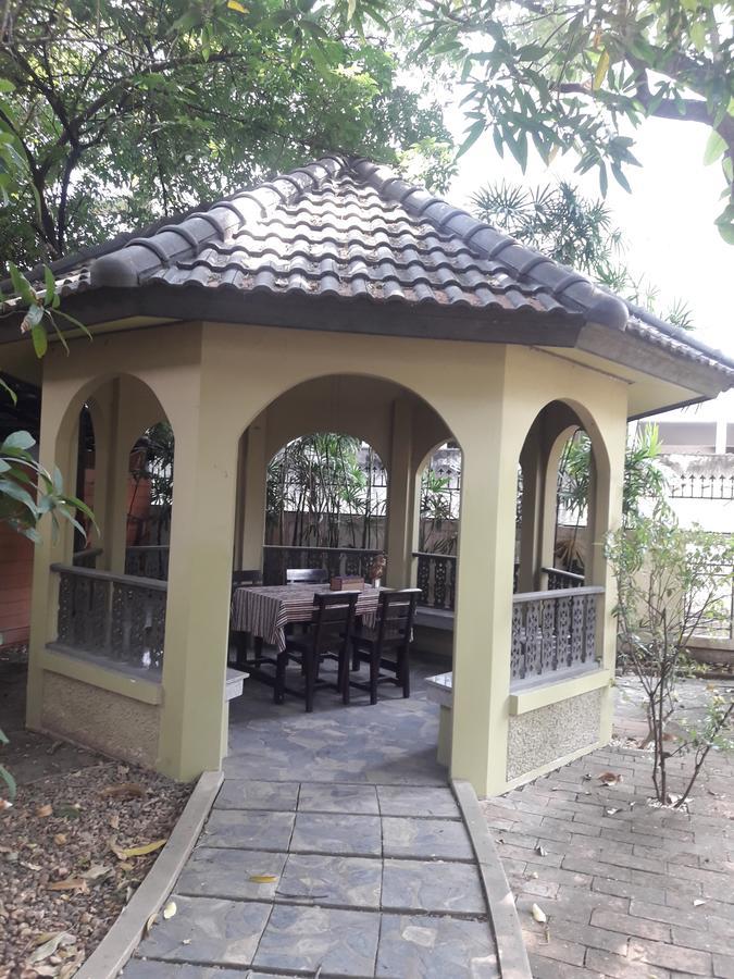 Coc Guest House & Hostel Čiang Mai Exteriér fotografie
