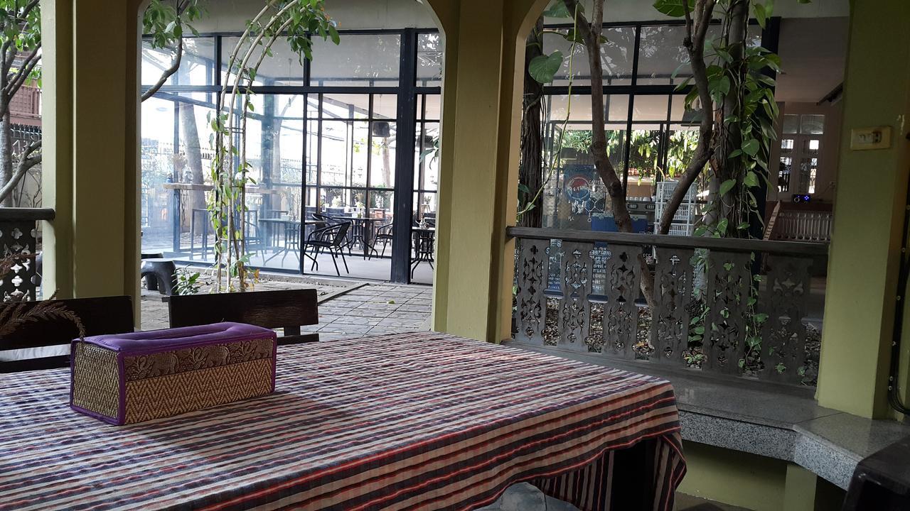 Coc Guest House & Hostel Čiang Mai Exteriér fotografie
