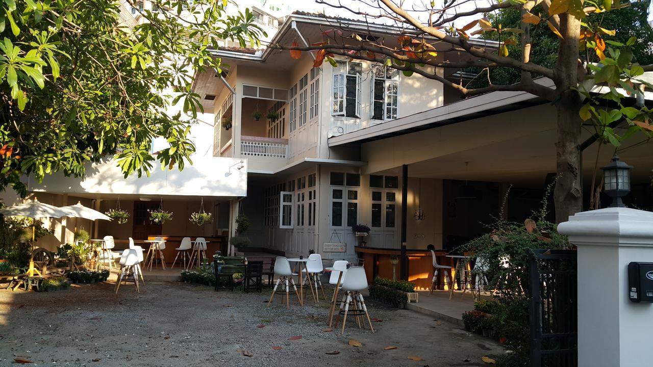 Coc Guest House & Hostel Čiang Mai Exteriér fotografie