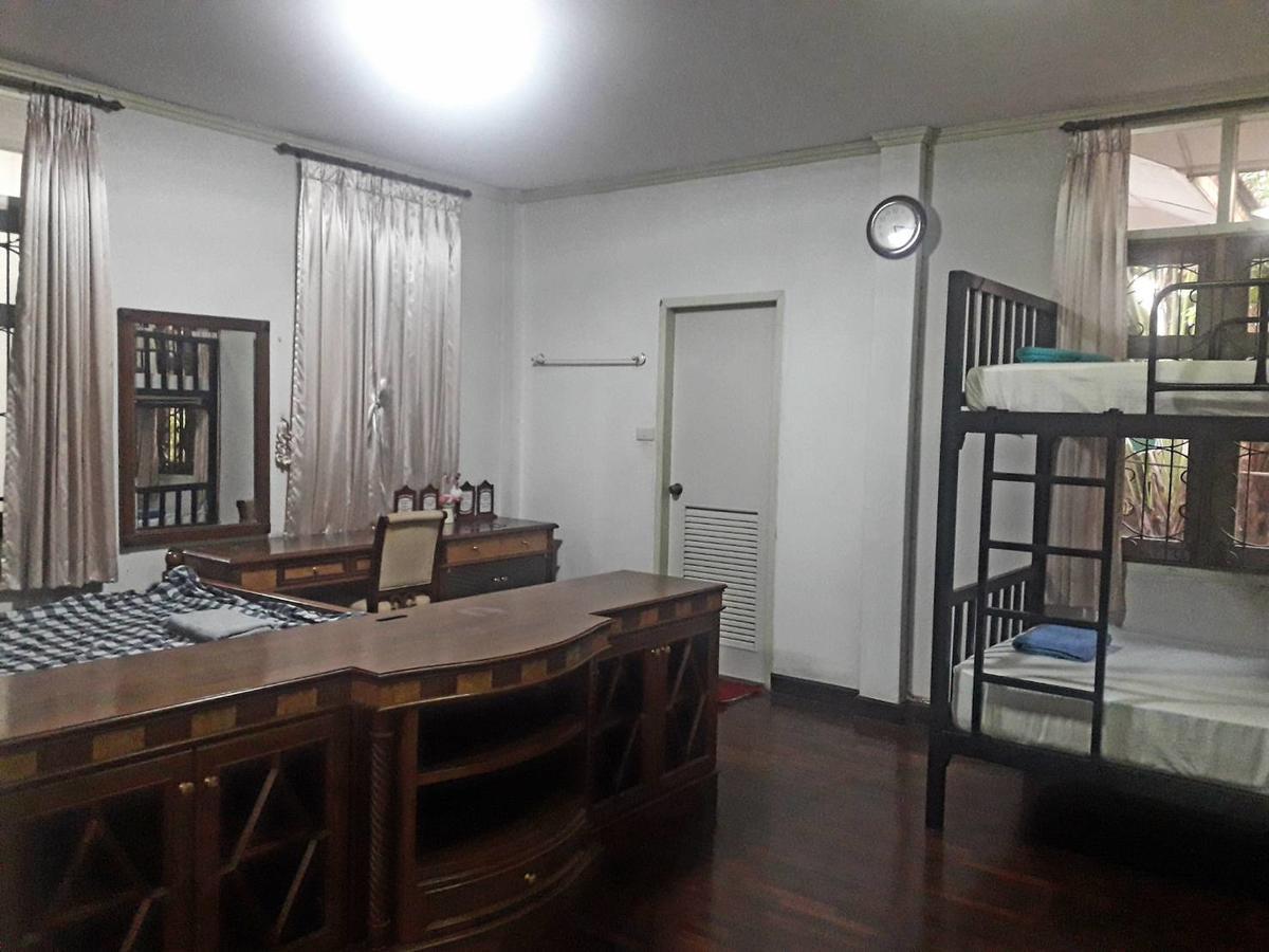 Coc Guest House & Hostel Čiang Mai Exteriér fotografie