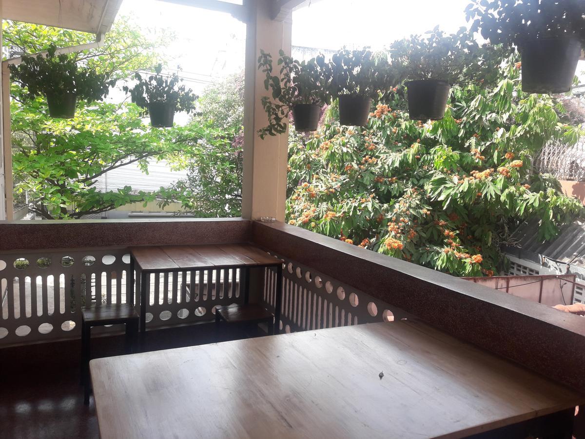 Coc Guest House & Hostel Čiang Mai Exteriér fotografie